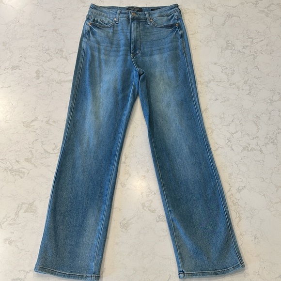JUDY BLUE STRAIGHT LEG MIDRISE MEDIUM WASH  STRETCH JEANS WOMANS 11/30 - Picture 12 of 16